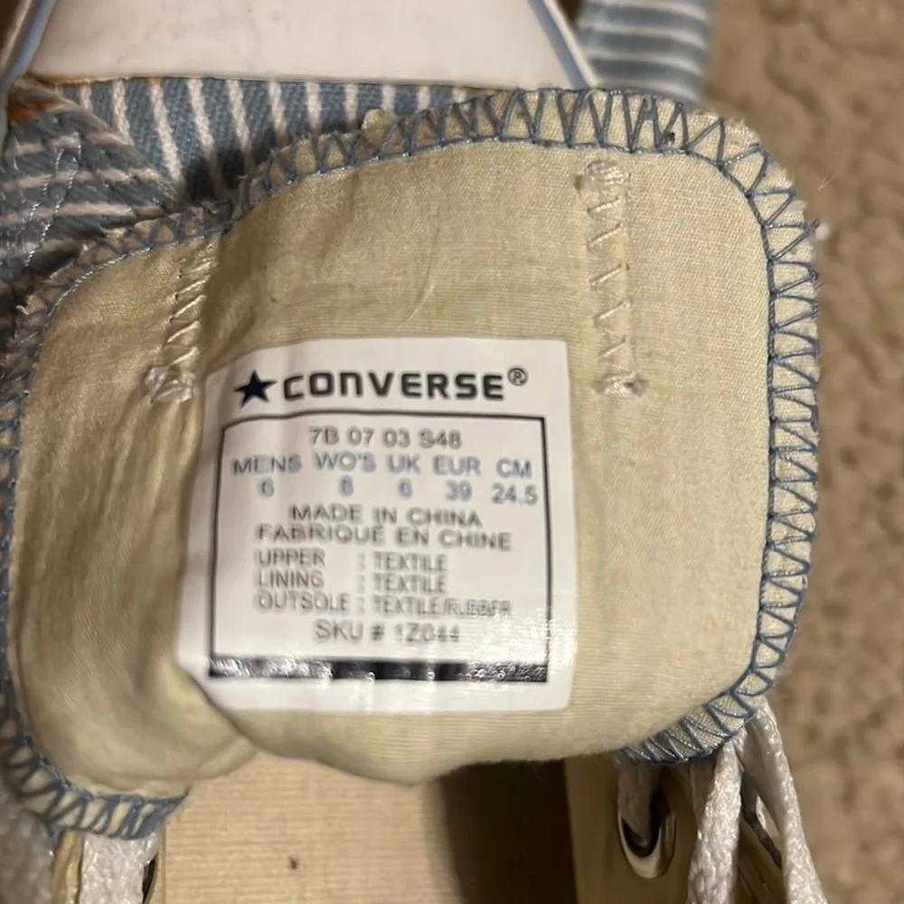 Converse sneakers - Picture 5 of 5
